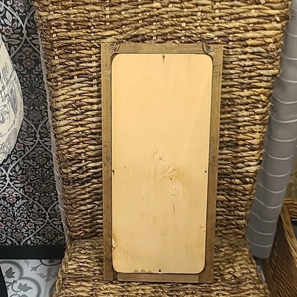 Adorable wooden Welcome sign